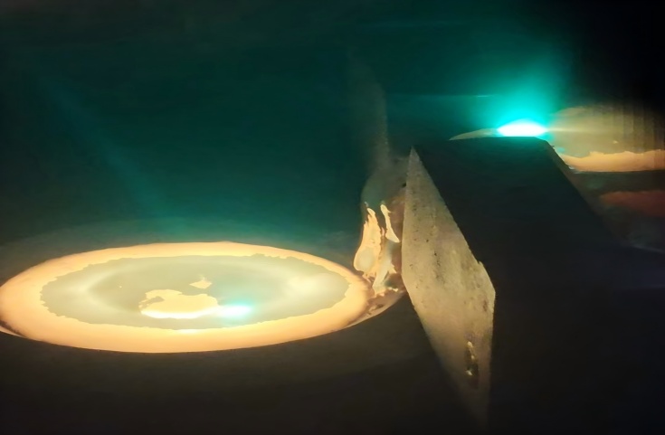 我司電子束電子槍功率覆蓋50KW到800KW，已投入生產(chǎn)使用的電子槍數(shù)量超300臺(tái)套